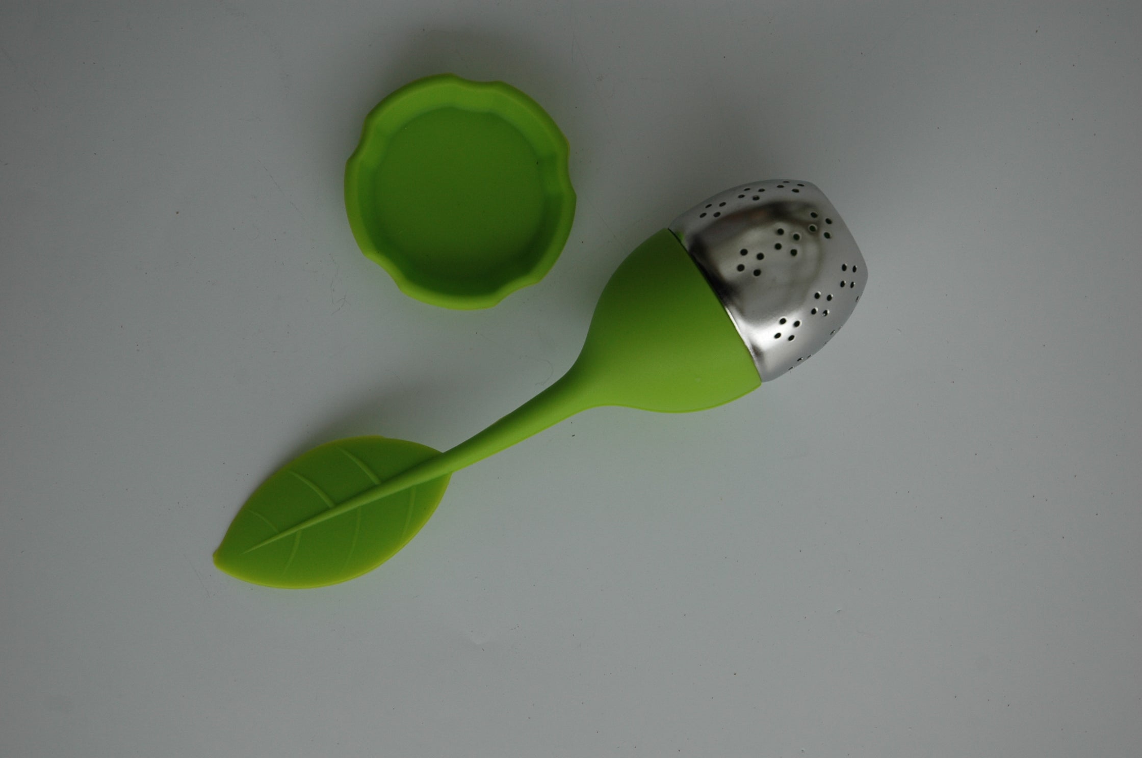 Stainless Steel Tea Ball Leaf Strainer