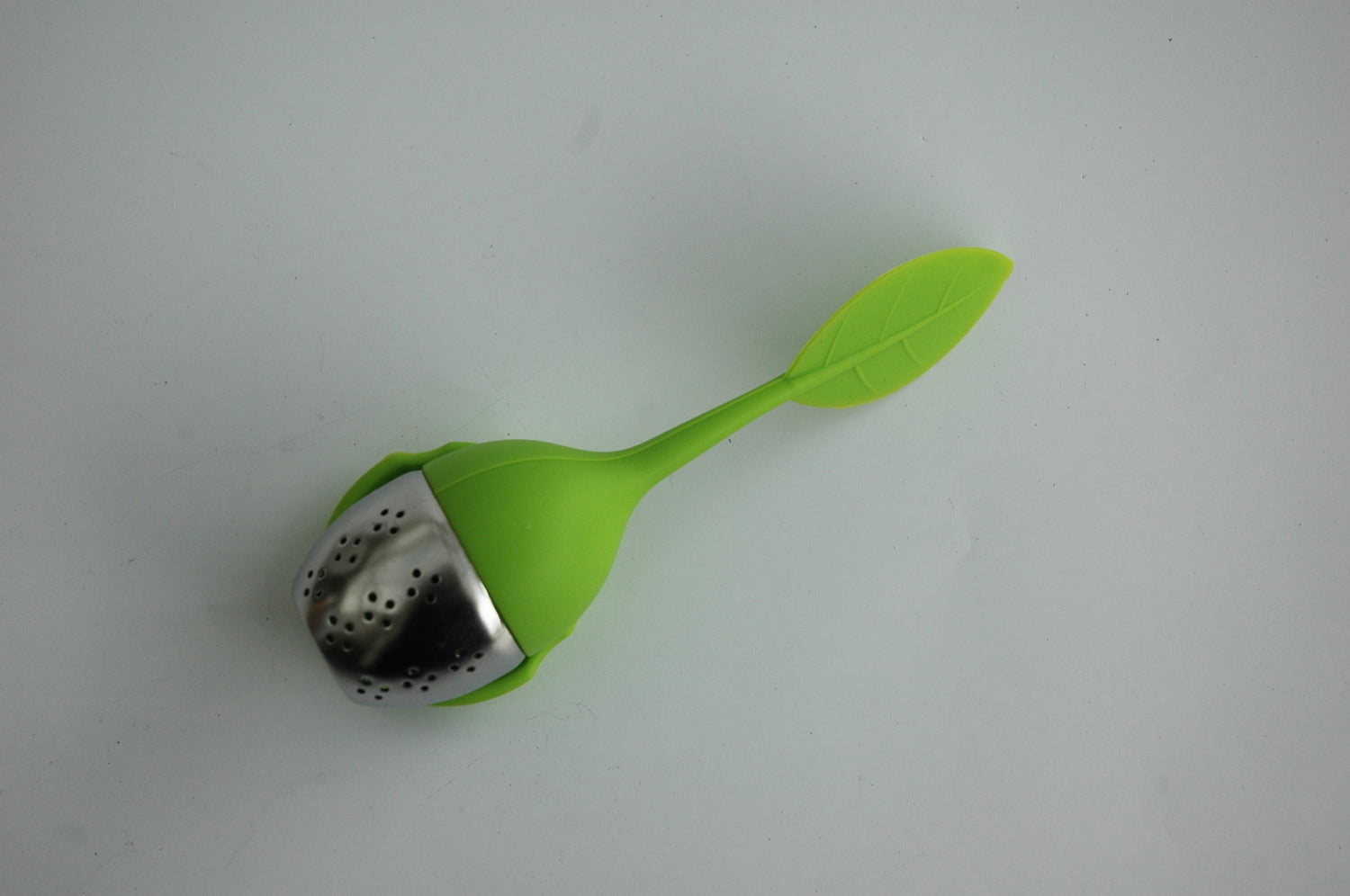 Stainless Steel Tea Ball Leaf Strainer