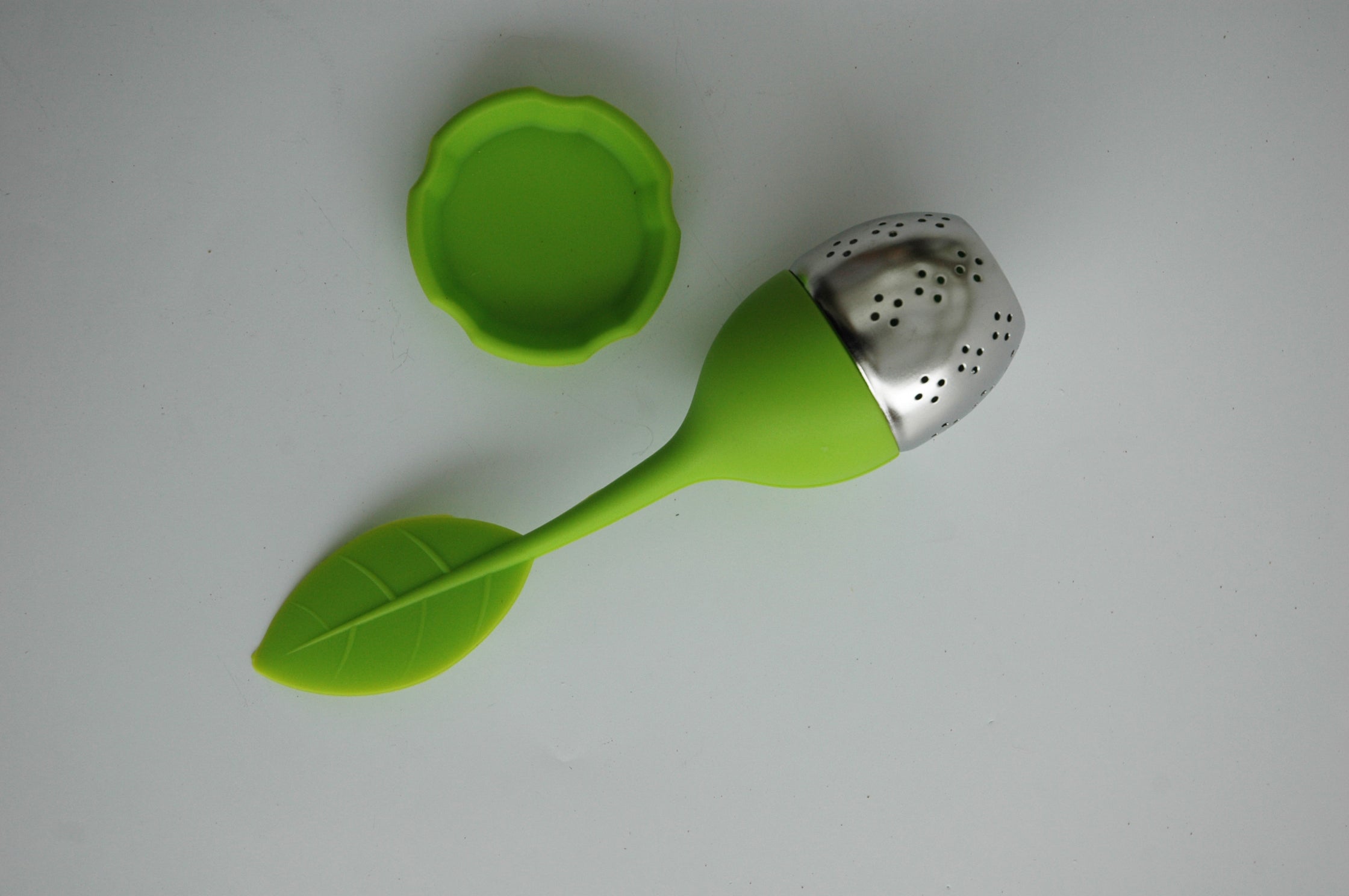 Stainless Steel Tea Ball Leaf Strainer