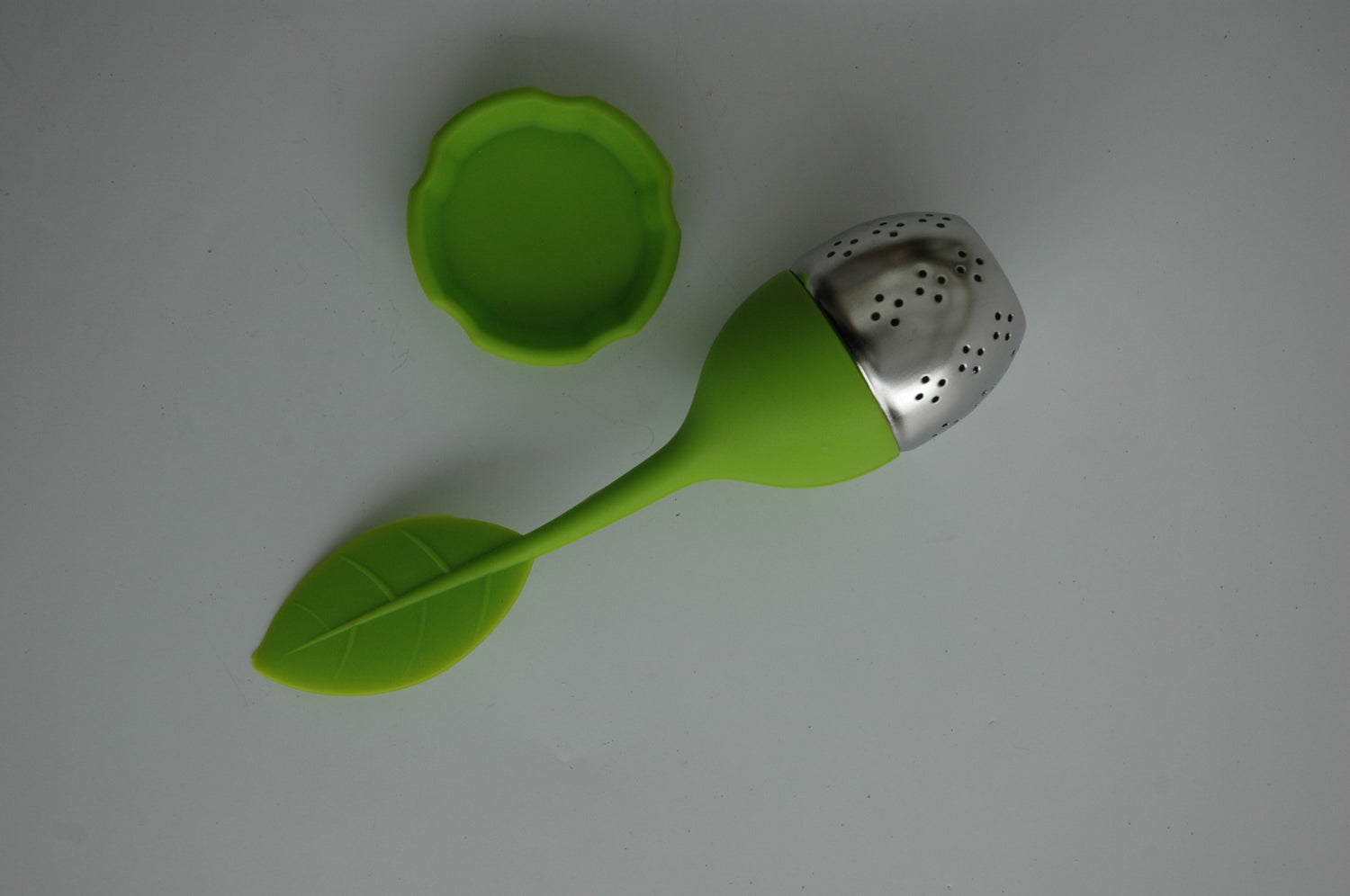 Stainless Steel Tea Ball Leaf Strainer