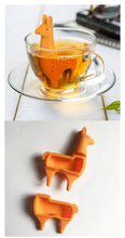 Load image into Gallery viewer, Silicone Rubber Como Llama Tea Infuser Alpaca Animal Tea Infuser Tea Strainer